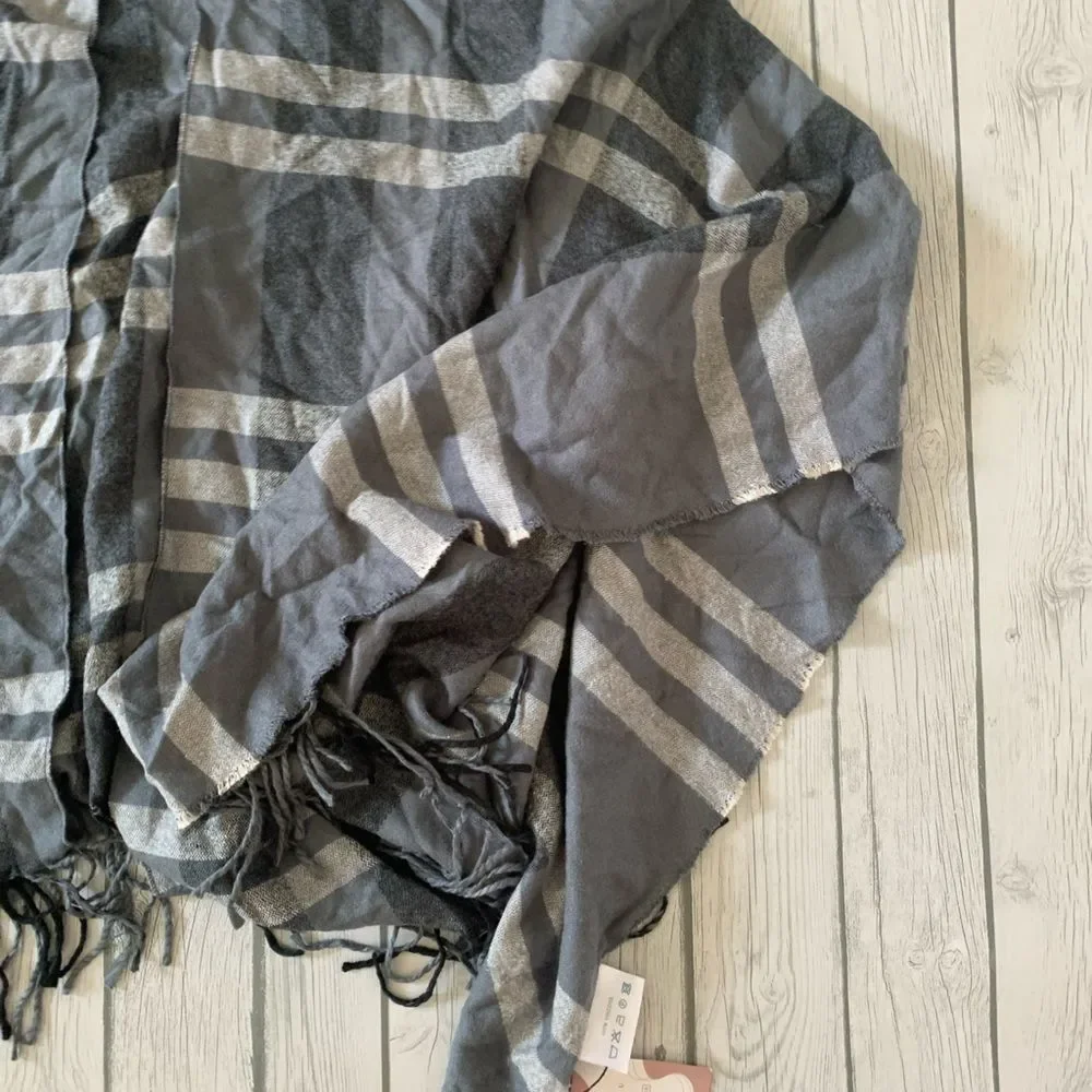 Sizzu gray plaid poncho with fringe